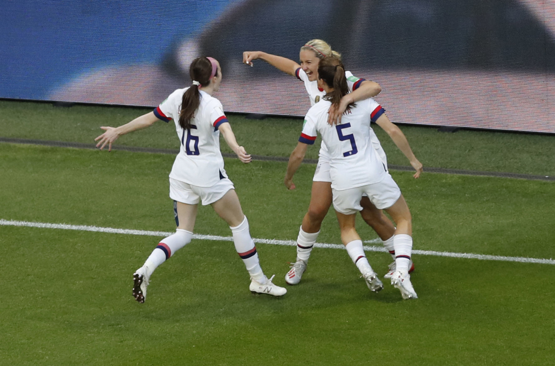 U.S. 2, Sweden 0
